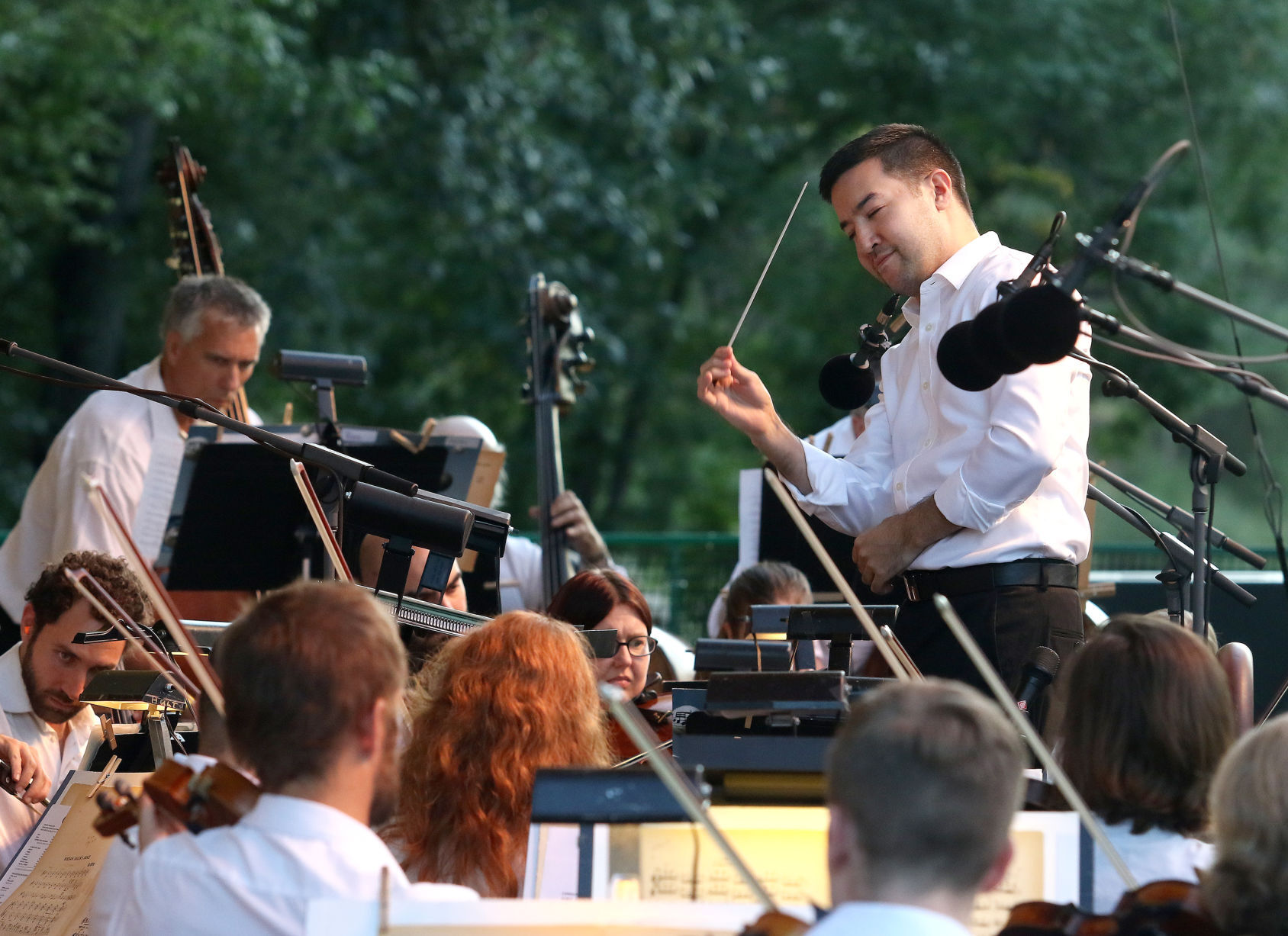 190731-nrr-halfshellsymph-01
